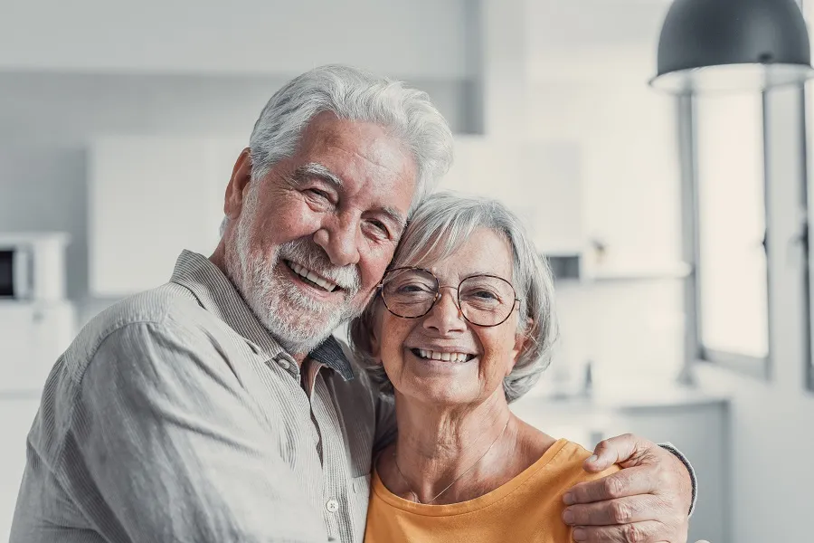 Complete Comfort: Understanding the Benefits of Dentures for a Confident Smile